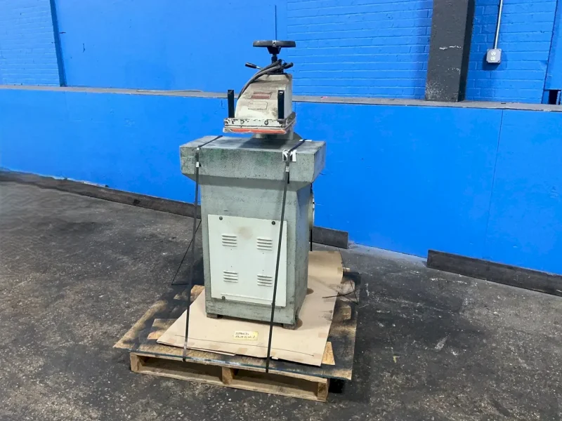 14” X 27” DIE CUT MACHINE  -  1470