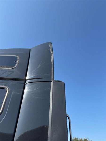 2024 Volvo VNL64T860 4V4NC9EH6RN656675