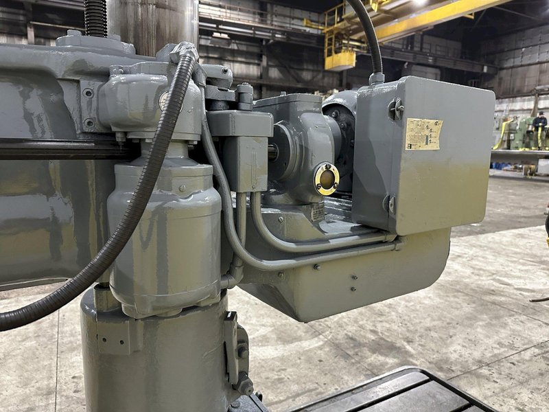 3&#039; X 9&quot; CARLTON MODEL #1A RADIAL ARM DRILL WITH DUAL BASE: STOCK #22001