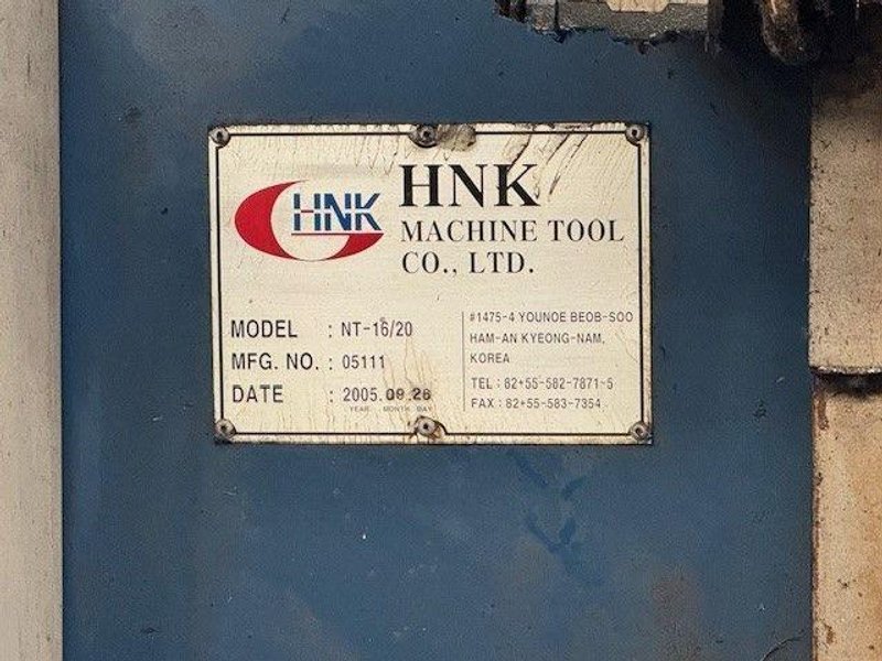 2005 HNK NT-16/20 CNC Vertical Boring Mill