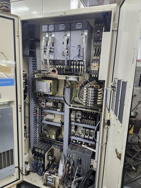 Okuma MX 45 VAE CNC Vertical Machining Center, New 2000