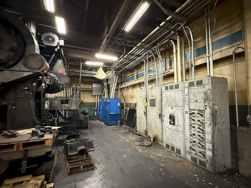 1600 TON AJAX FORGING PRESS, NEW IN 1978, 12" STROKE: YOBRO #24242