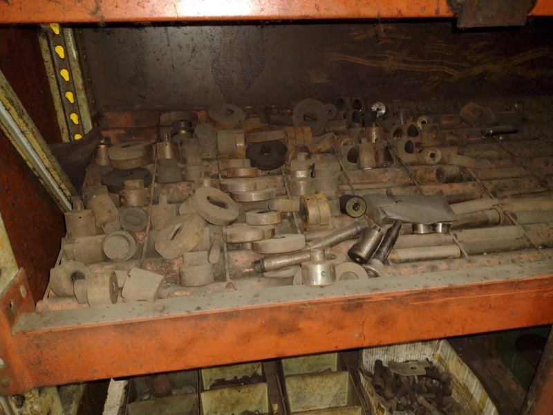 IRONWORKER PUNCHES &amp; TOOLING: STOCK #23168