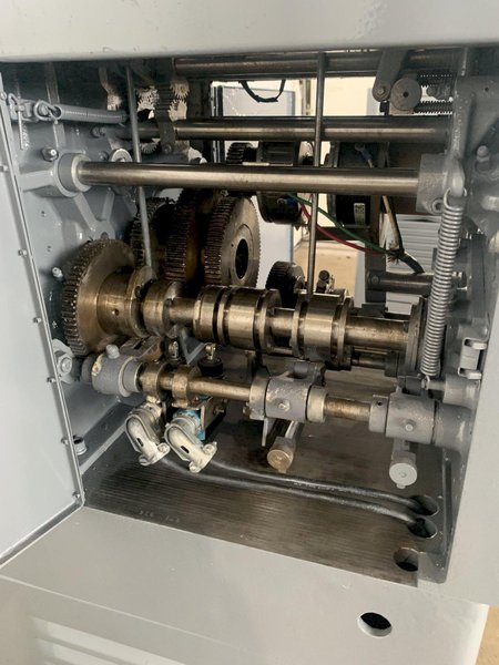 TORRINGTON MODEL W-2000 SPRING MAKER. STOCK # 0640823.