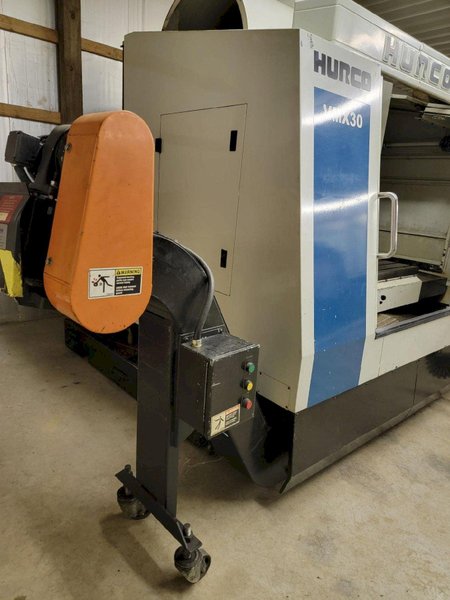 Hurco VMX 30 VMC, 2002 – Through Spindle Coolant, Chip Conveyor, Hurco Ultimax CNC Control