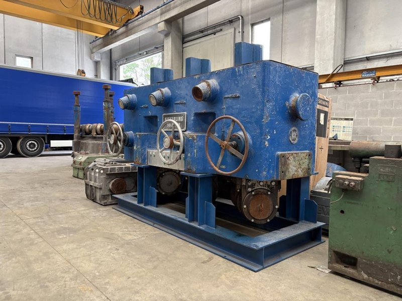 KIESERLING VRM 220 TUBE STRAIGHTENER - Precision Straightening Machine