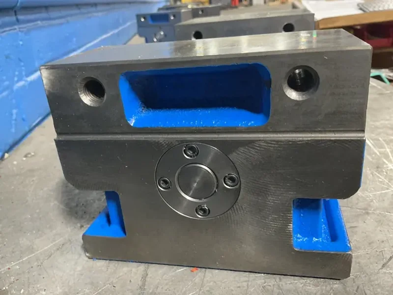 KURT 6” VISE  -  3600V