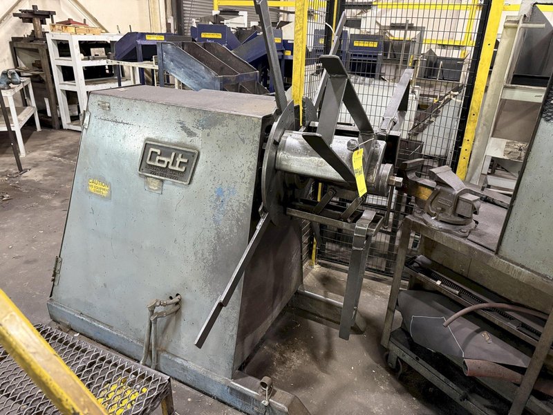 6,000 LBS X 12" COLT MODEL #CR60 CENTERING REEL: YOBRO #24296