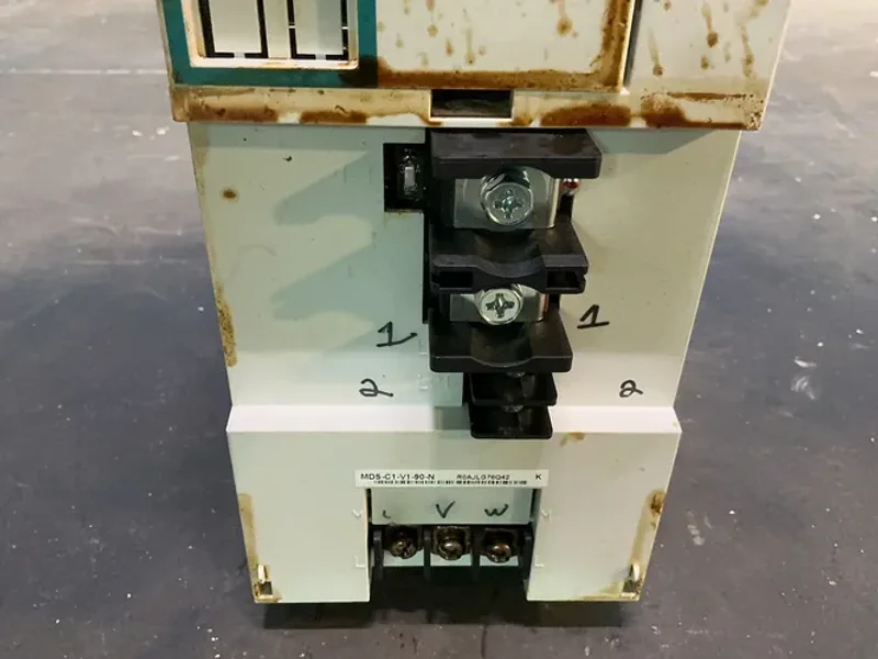 Mitsubishi 9 Kw Servo Drive Unit - Mds-c1-v1-90-n
