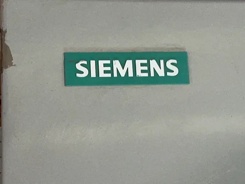 Siemens  400 Amps  Heavy Duty Switch  - Hf365h