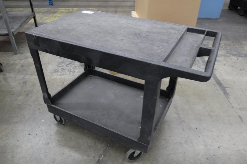 Uline Plastic Tool Cart with Lower Shelf- Auction Item