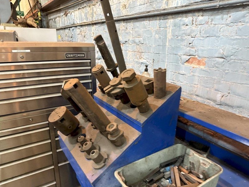 5&quot; Cincinnati Gilbert Floor Type Horizontal Boring Mill with Rotary Table and Floor Plate