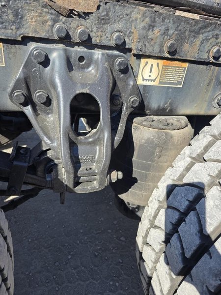 PETERBILT 567 - Trucks