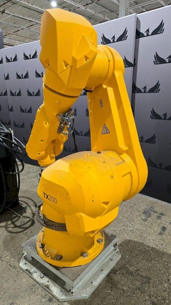 STAUBLI TX200 / CS8C TX200 ROBOT ARM AND CABINET USED