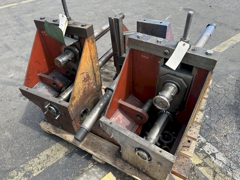 (20) 3&quot; X 18&quot; YODER MODEL # M3 RAFTED ROLL FORMING HEADS: STOCK #78332