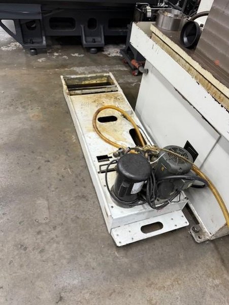 2004 Haas VF-5/50 Used CNC Vertical Machining Center For Sale