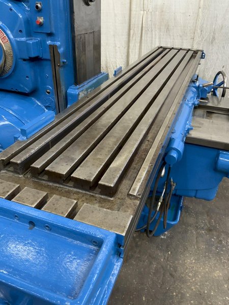 KEARNEY &amp; TRECKER MODEL TF 630-20 HORIZONTAL MILL: STOCK #81109