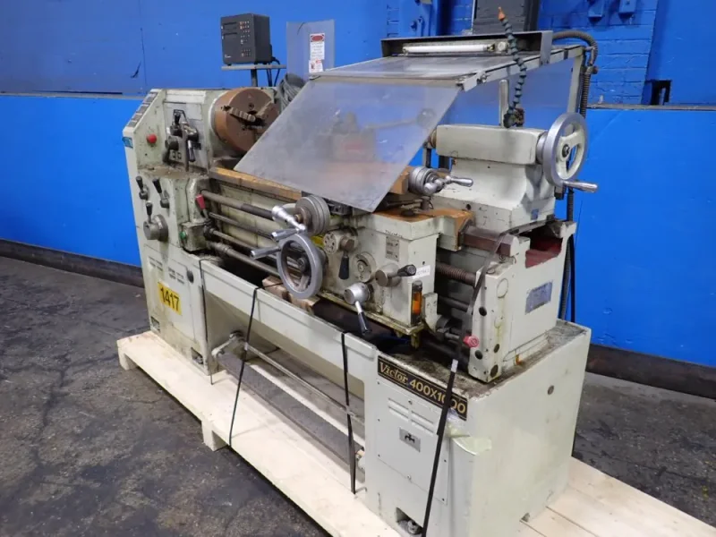 VICTOR / TAICHUNG MACHINERY 20" X 40" LATHE  -  400X1000