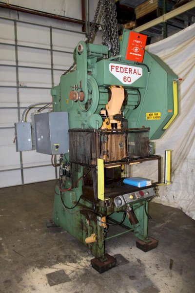 60 TON FEDERAL OBI METALWORKING PUNCH PRESS