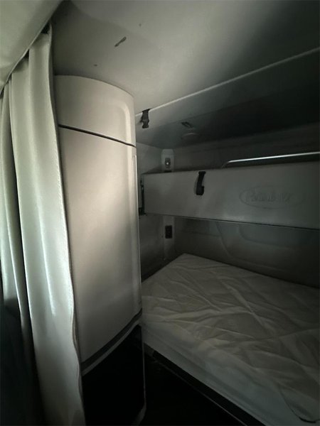 2020 Peterbilt 579 1XPBDP9X4LD650676