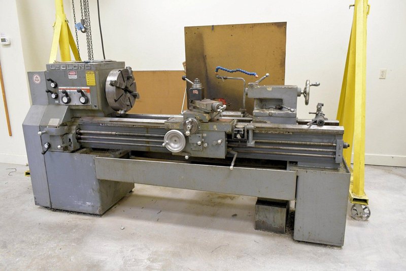 19" X 54" LEBLOND MODEL #8E ENGINE LATHE, 1.5" HOLE : YOBRO 26329