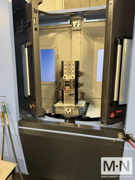 Doosan NHP-4000 CNC Horizontal Machining Center, 2017 - 4th-Axis Ready