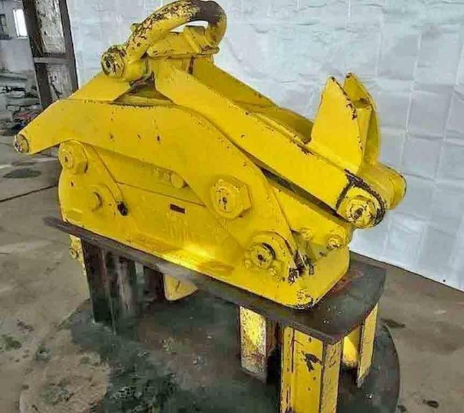 40,000# Heppenstall Horizontal Coil Tong