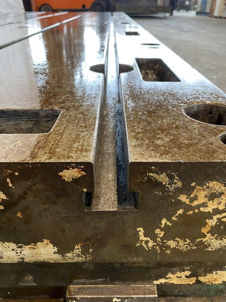 96&quot; X 144&quot; X 12&quot; GIDDINGS AND LEWIS T-SLOTTED FLOOR PLATE: STOCK #15719