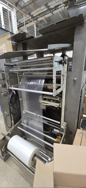 Rovema VPR 320 VFFS, Bagger only