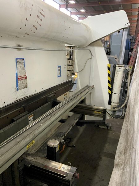 175 TON X 12' ACCURPRESS HYDRAULIC PRESS BRAKE: STOCK #81374