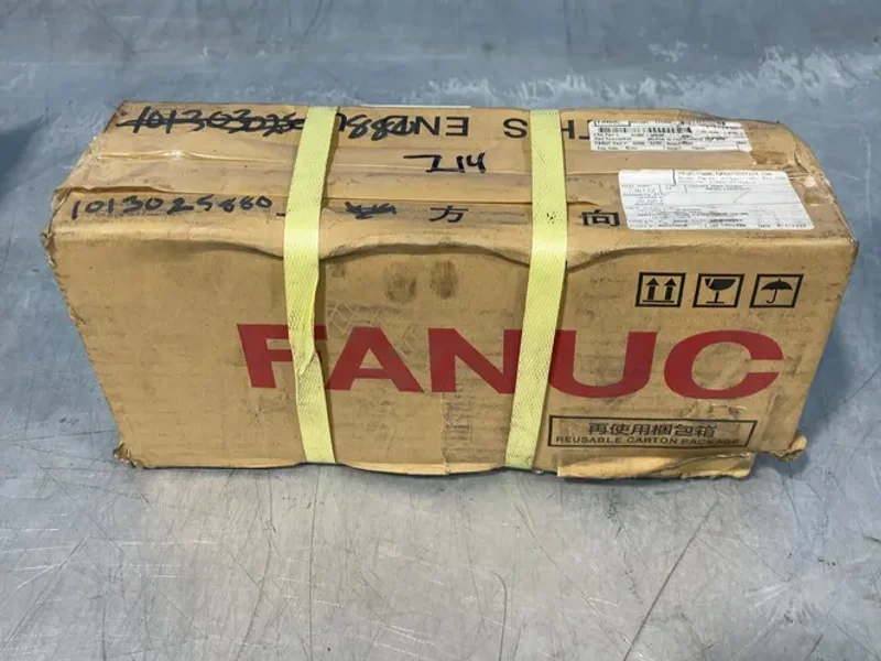 FANUC ALPHA 4/5000IS AC SERVO MOTOR  -  A06B-0215-B605#S000