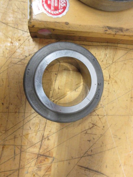 Size Control Co. Mikemaster .500"- 6.000" Tree Setting Standard 1/2" Increments on Stand with Sheffield 2.5001 Master Ring Guage- Auction Item