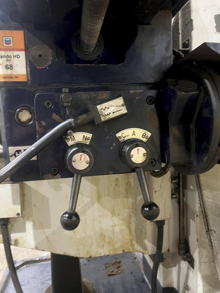 5 HP WILLIS MODEL #5000VS VERTICAL KNEE MILL: STOCK #19835