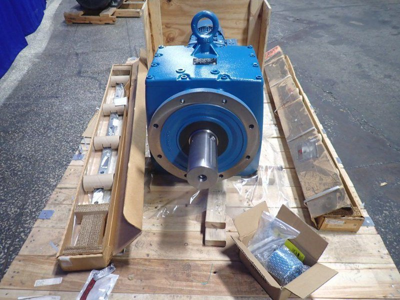 NORD DRIVE SYSTEMS NORD GEAR CORPORATION 10 HP GEAR DRIVE