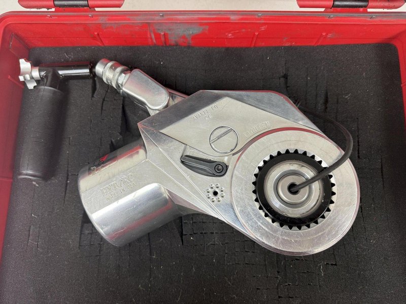1.5&quot; HYTORC MODEL #AVANTI AV-10 HYDRAULIC TORQUE WRENCH: YOBRO #24175