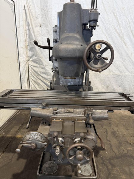 MILWAUKEE MODEL K NO. 3 K&amp;T MILWAUKEE VERTICAL MILL. STOCK # 0224326