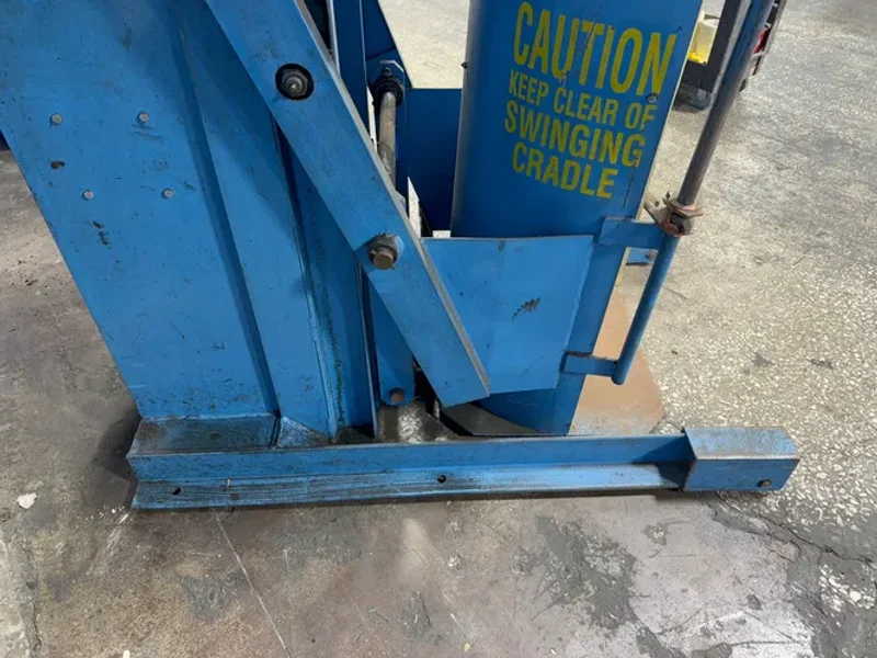 HERCULES 1500 LBS HYDRAULIC DUMPER
