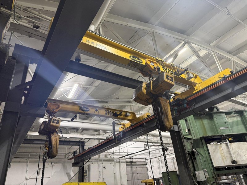 (2) 3 TON x 12' WIDE x 60' LONG CRANE WORKS / HARRINGTON FREE STANDING BRIDGE CRANE SYSTEM: YOBRO #24680