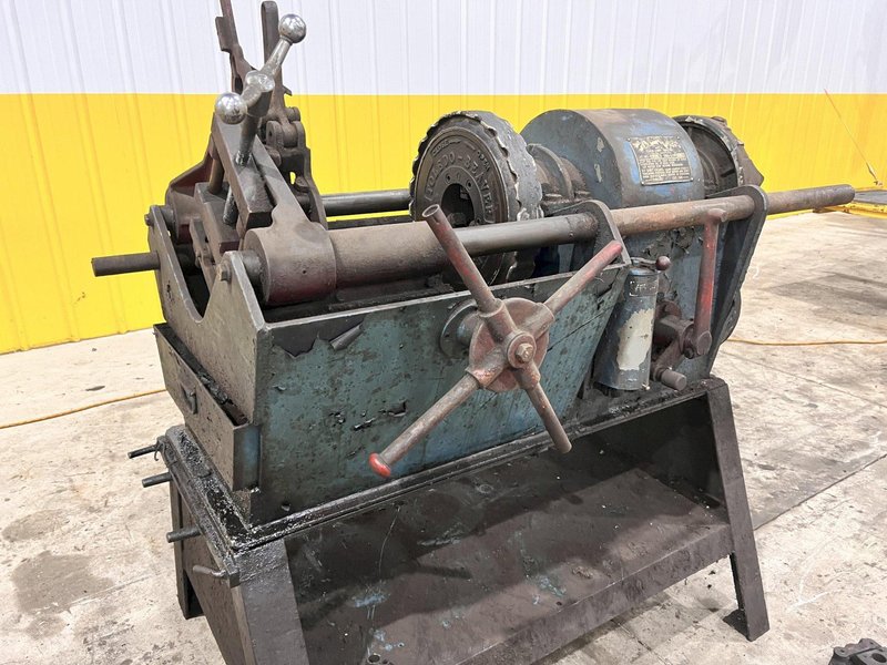 4&quot; TOLEDO BEAVER MODEL #1-2-4 PIPE &amp; TUBE THREADER: STOCK 21684