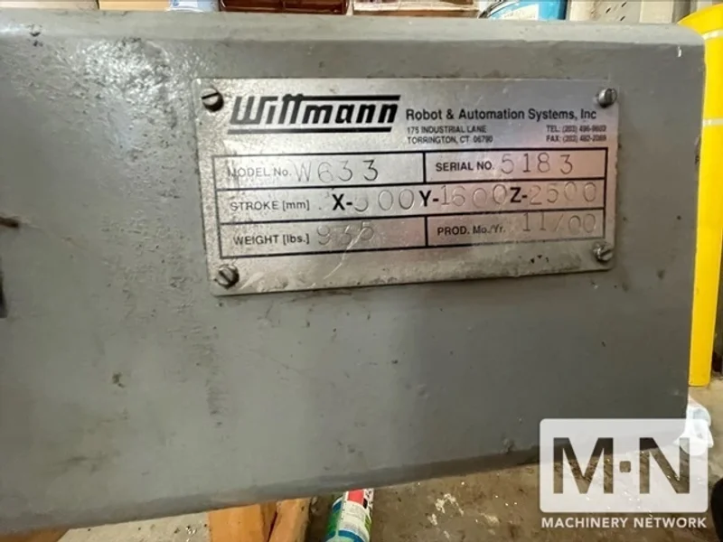Wittmann W633 CNC Robot, mfg 2000