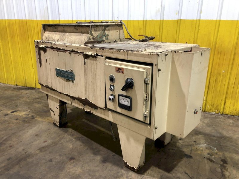 4 CUBIC FOOT ELECTRO-DEBURRING COMPANY  MODEL #R32 TUB TYPE VIBRATORY FINISHING MACHINE : STOCK #17209