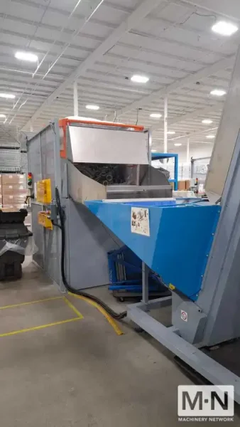 SIPA MODEL SFL 1 XL INJECTION BLOW MOLDING MACHINE MFG 2015 ( 2) AVAILABLE