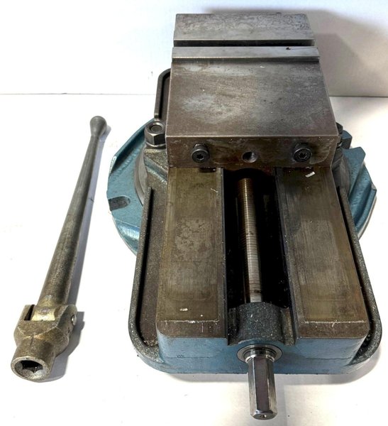 8&quot; Kurt Vise No. D810, 10&quot; Maximum Opening, Swivel Base