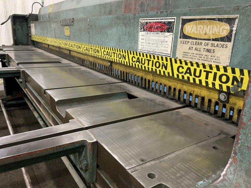 10' X 10 GAUGE WYSONG MODEL 1010-RD SHEAR: STOCK #81040