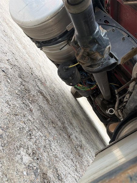 2020 Freightliner Cascadia 1FUJHHDV1LLLC1683