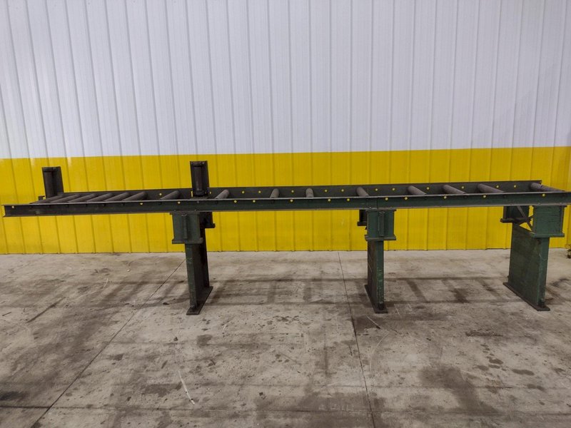 180&quot; LONG X 19&quot; WIDE X 39&quot; ROLLER CONVEYOR: STOCK #21841