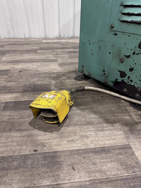 50 TON PIRANHA P3 HYDRAULIC IRONWORKER: STOCK #80707