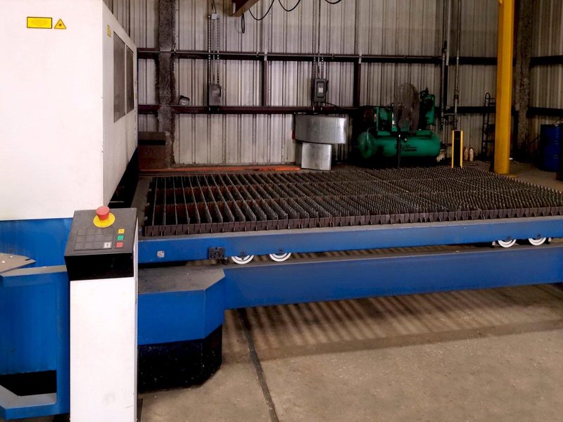 Trumpf Trumatic L3030 (2006) w/Rotolas Tube Cutting