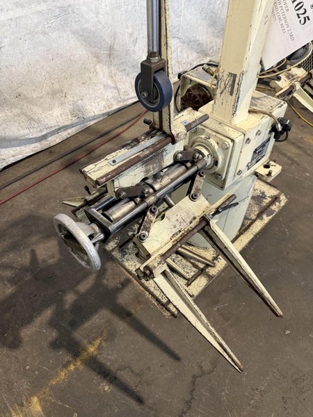 3,000 LB X 12&quot; CWP MODEL 2.5RD DOUBLE END COIL REEL. STOCK # 1001025.