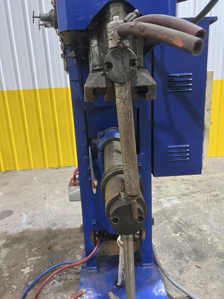 75 KVA TAYLOR WINFIELD ENC-24-75 AIR OPEN SPOT WELDER: STOCK #11148